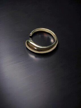 ✨ STUNNING Chunky Gold Dome Ring ✨ NWOT